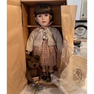 VTG 2000 BOYDS COLLECTION YESTERDAY’S CHILD PORCELAIN DOLL MADISON #4935 NIB